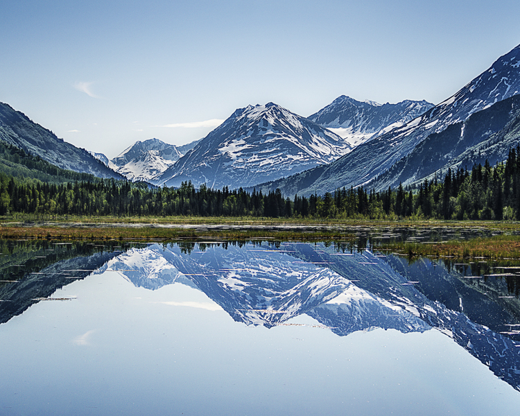 Lake at the base of mountains