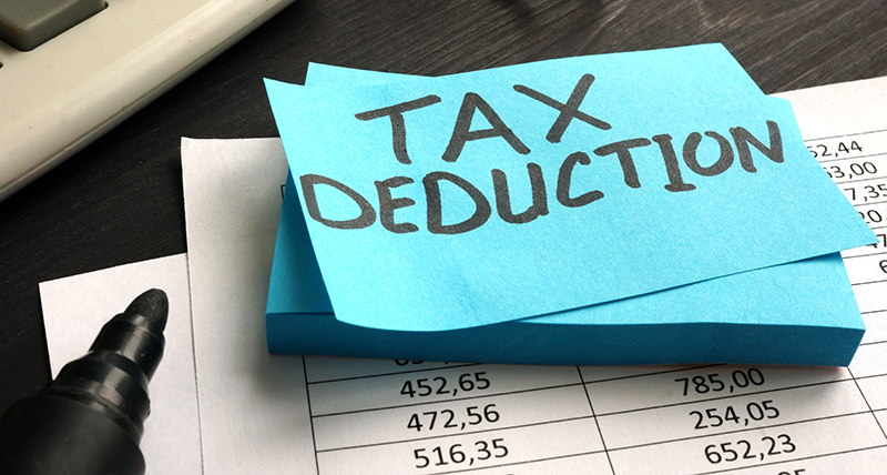 Tax Deductions vs Credits